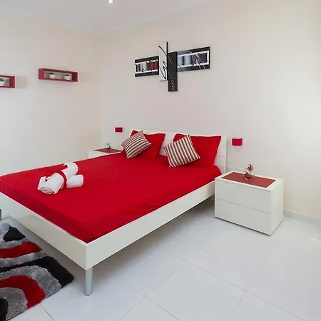 Apartment Marsascala 2 Bedroom Close To Beach! Hpi 6768 *