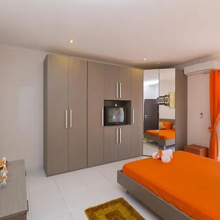 Marsascala 2 Bedroom Close To Beach! Hpi 6768