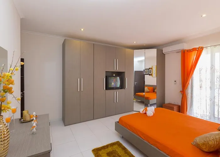 Marsascala 2 Bedroom Close To Beach! Hpi 6768