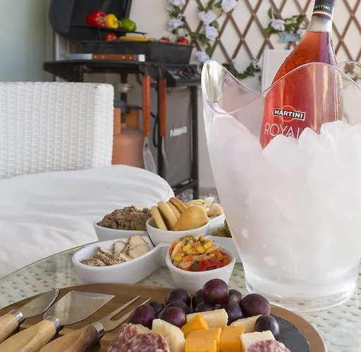 Marsascala 2 Bedroom Close To Beach! Hpi 6768 شقة *